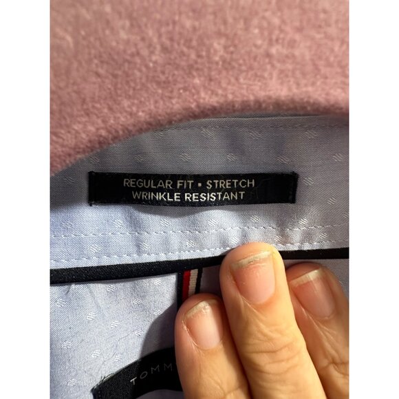 🍒 2/$20 🍒 Men's Tommy Hilfiger Button-up Shirt Blue with White Pattern sz 2XL - Picture 6 of 9